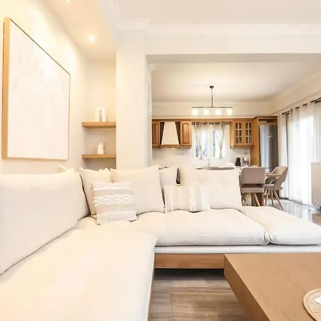 Apartament Emerald Escape, Sinarádes