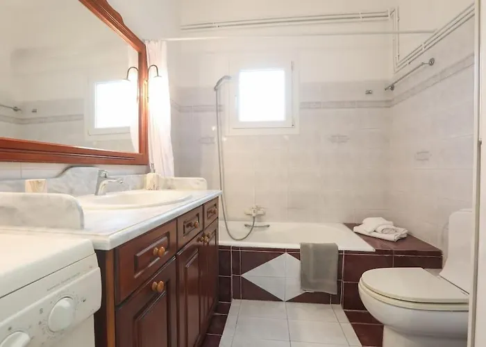 Appartement Emerald Escape, Sinarádes