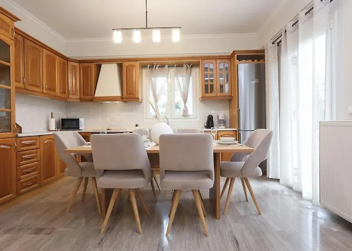 아파트 Emerald Escape, Sinarádes