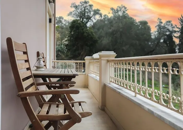 Emerald Escape, Appartement Sinarádes